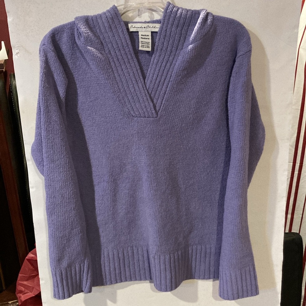 Lavender Chanille Woman’s Soft Warm Hoodie; EUC, size M